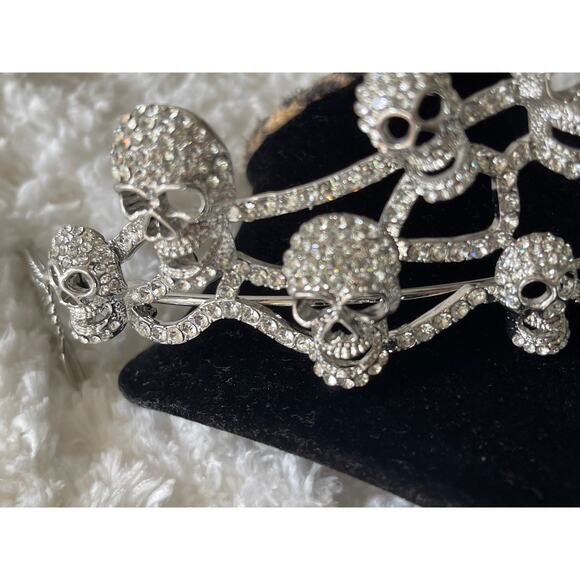 Piper K Silver Studded Skull Gothic Halloween Bride Queen Crown Tiara NEW main image 5